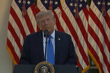 Trump: "İran'da Enflasyon Yüzde 300'e Yakın, Paraları Değersiz"