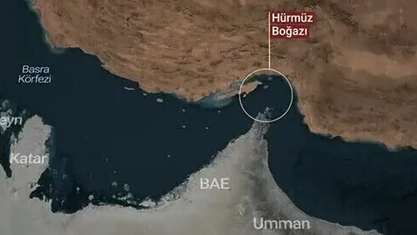 Umman Açıklarında Petrol Tankeri Vuruldu: 2 Kişi Kayıp