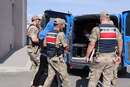 Kocaeli ve 35 İlde Jandarmadan Darbe: 172 Uyuşturucu Satıcısı Tutuklandı, 653 Kilo Uyuşturucu Ele Geçirildi!