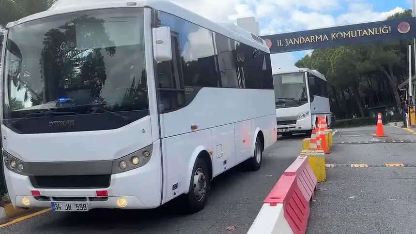 Uyuşturucu Soruşturmasında Gözaltına Alınan Ünlüler Hastaneye Sevk Edildi
