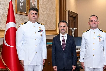 Görev Yerleri Değişen Sahil Güvenlik Komutanları Ziya Can Gürsoy Ve Özgür Lafçı’dan Vali Aktaş’a Ziyaret!