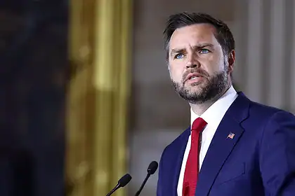 Vance İsrail'e Bağımlılığa Karşı Uyardı: "Orta Doğu Politikamızı Teslim Edemeyiz"