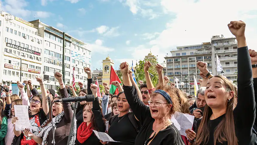 22 Ülkede Liman İşçileri Savaşa Karşı İş Bıraktı: 113 Limanda Operasyonlar Durdu