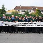 İzmit’te Afet Sirenleri Çaldı: Öğrenciler Tahliye Edildi!