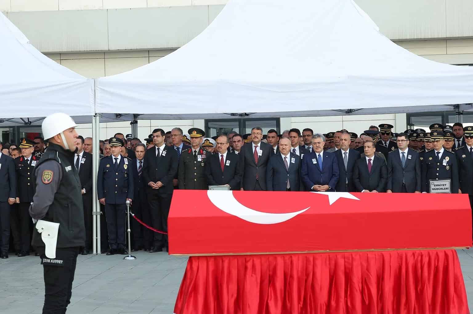 Şehit Polis Memuru Ahmet Türkoğlu Ankara'da Dualarla Son Yolculuğuna Uğurlandı!