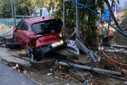 İstanbul Ayazağa'da Selin Yol Açtığı Hasar Kameralarda!