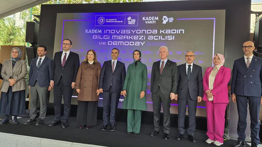 Bakan Kacır Kadınların Bilimde ve Üretimde Güçlü Bir Şekilde Yer Alması, Ülkemizin Kalkınmasının Temel Anahtarıdır