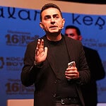 16. Uluslararası Kocaeli Kitap Fuarı'nda Beyhan Budak Söyleşisi: "Kendi Yolunuzu Bulmanız Gerekiyor"
