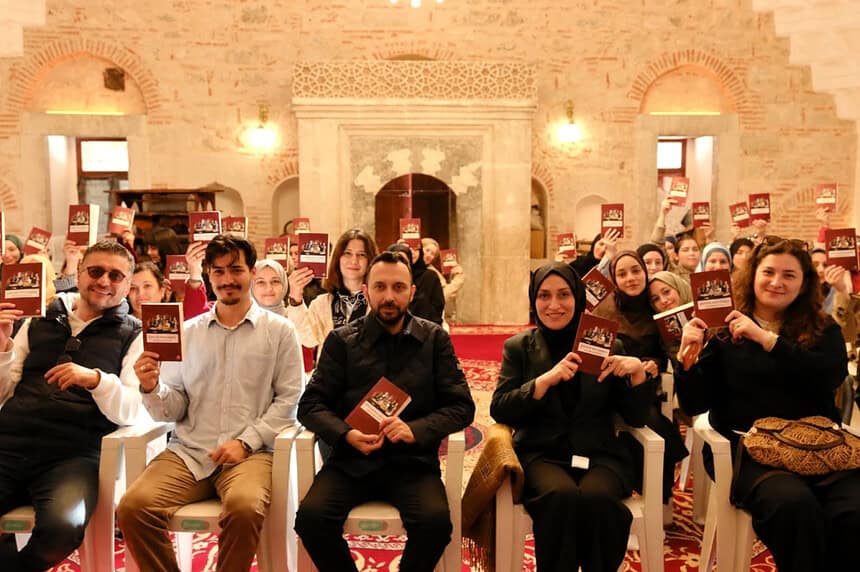 Kocaeli Büyükşehir Belediyesi Bir Kitap Bir Şehir Bir Yazar Projesi Eskişehir İle Devam Etti!