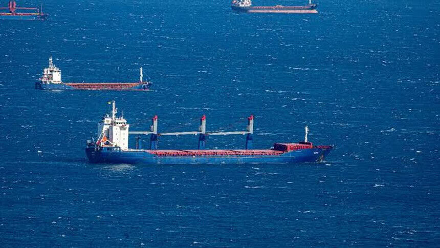 Bulgaristan açıklarında yük gemisi battı Mürettebata ulaşılamadı