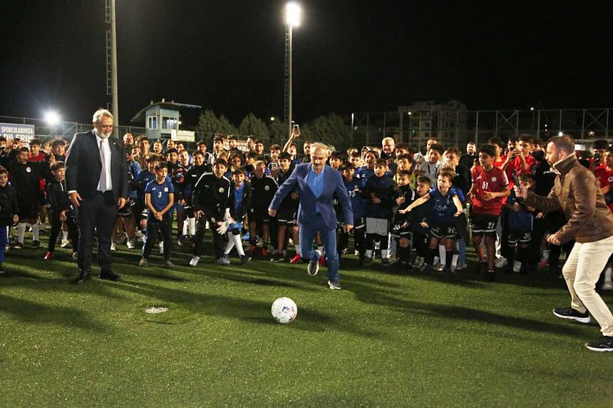 Kocaeli Çayırova’da Amatör Futbol Sezonu Başladı: Başkan Çiftçi’den Tesis Ve Spor Lisesi Vurgusu!