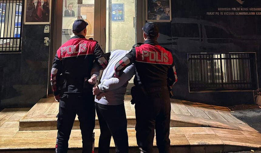 4 Ayrı Suçtan 16 Yıl Hapis Cezası Bulunan Firari Yakalandı!