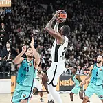 Euroleague Beşiktaş 82 - Barcelona 95