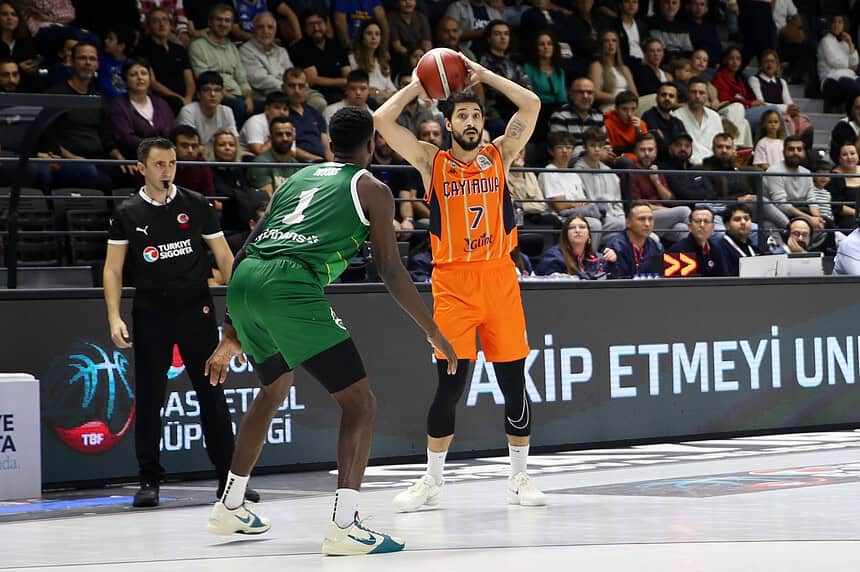 Glint Çayırova Belediyesi 83 - 64 Bursaspor Basketbol (Maç Sonucu)