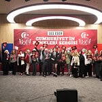 Her Renkte Cumhuriyet, Her Eserde Bağımsızlık