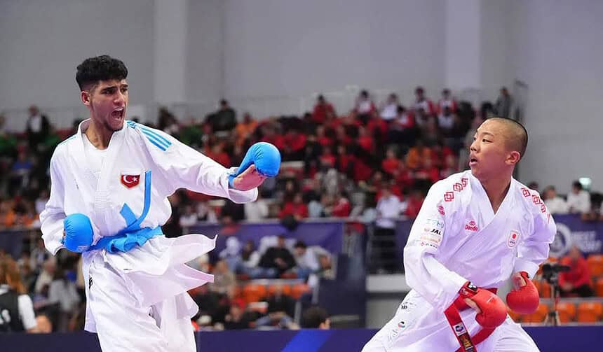Darıca Belediyesi Sporcusu Kerem Yaray Dünya Karate Şampiyonası'nda Bronz Madalya Kazandı!