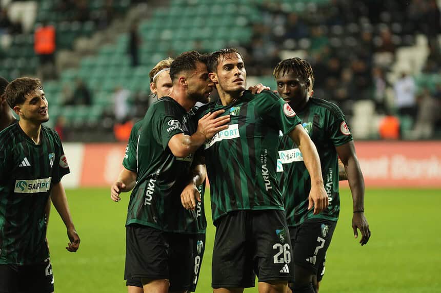 Kocaelispor Türkiye Kupası’nda Tur Atladı Mazıdağı Fosfatspor’u 3-0’la Geçti