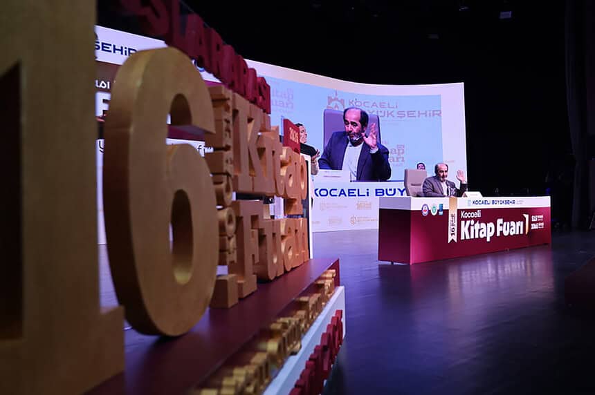 Dr. Ömer Demirbağ 16. Uluslararası Kocaeli Kitap Fuarı'nda: "Dördüncü İslam Medeniyeti Gazze’den Doğuyor!"