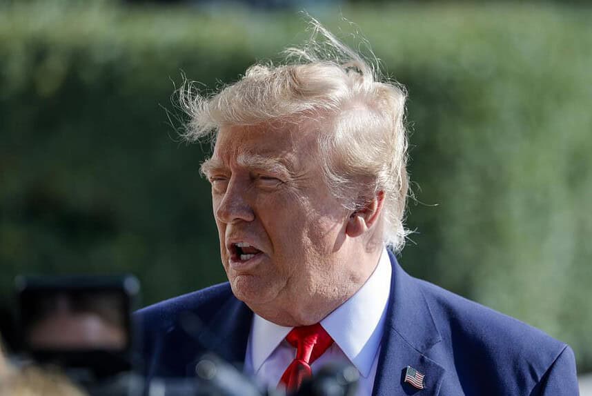 Trump Hürmüz Boğazı'ndan Bir Yıl Öncesine Kıyasla Daha Fazla Petrol Çıkarıyoruz