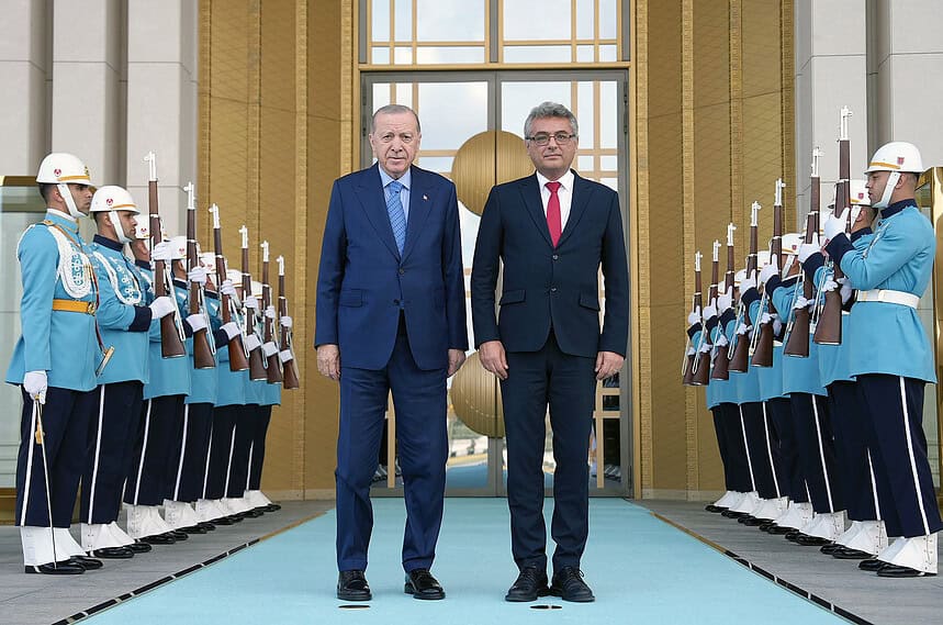 TDT Zirvesi Sonrasında Külliye'de Kritik Görüşme: Erdoğan Ve Erhürman Bir Araya Geldi!