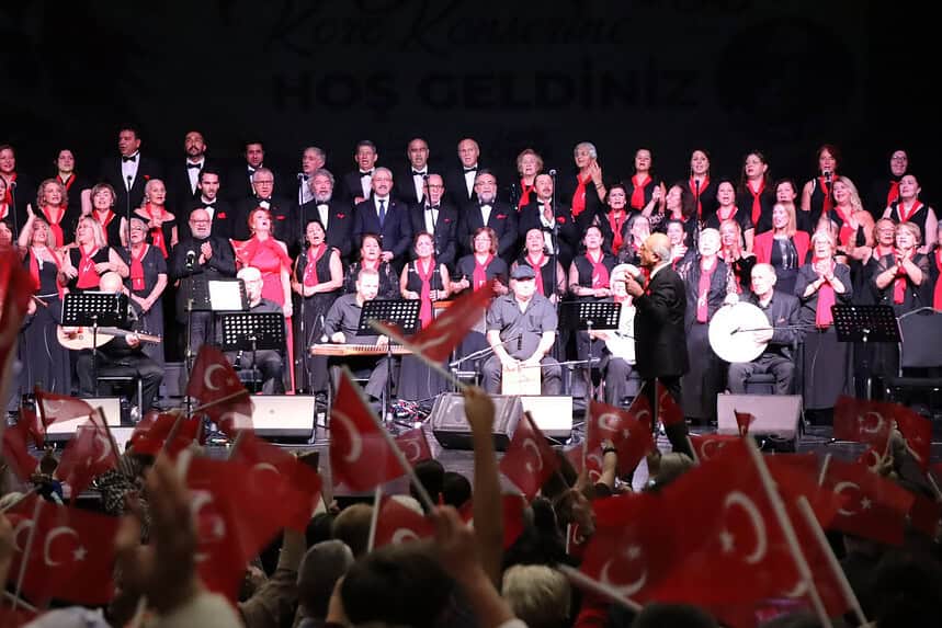 İzmit Belediyesi 29 Ekim Türk Sanat Müziği Konseri Kocaeli Kongre Merkezi'nde Gerçekleştirildi!