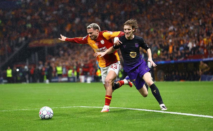 UEFA Şampiyonlar Ligi Galatasaray 1 - Barcelona 4 (Maç Sonucu)