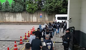 Kocaeli Merkezli Yasa Dışı Bahis Operasyonu: 6,2 Milyarlık Para Trafiğinde 29 Tutuklama!