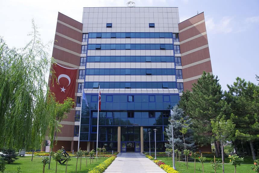 AÖF Kayıt Yenileme Nasıl Yapılır, Kayıt Yenileme Ücreti Ne Kadar?