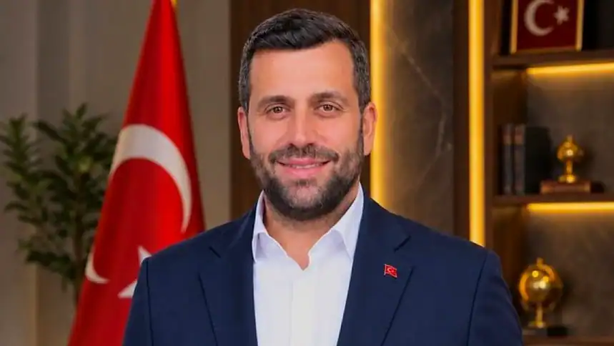 Ataşehir Belediyesi AK Parti’ye Geçti! Yeni Başkanvekili Serdar Orhan Oldu