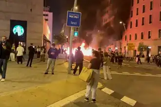 Barcelona'da Konut Protestosu Ateşe Döndü: 30 Polis Yaralandı