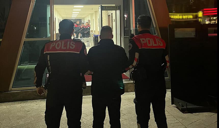 Cinsel Saldırı Suçundan 13 Yıl Hapis Cezası Bulunan Şüpheli Yakalandı!