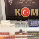 Derince'de Araçta 1410 Paket Kaçak Sigara Ele Geçirildi: 1 Gözaltı