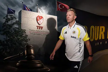Dirk Kuyt'a Verilen 50 Bin TL Para Cezası Onandı: Tahkim Reddetti