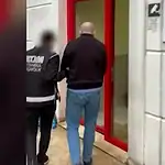 FETÖ'nün Mahrem Yapılanmasına 3 İlde Operasyon: 15 Gözaltı