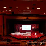 Galatasaray'da Özbek Yönetimi Oy Çokluğuyla İbra Edildi
