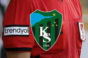 Süper Lig'de 8. Haftanın Hakemleri Açıklandı! Kocaelispor - Göztepe Maçını Kim Yönetecek?