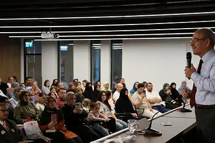 Halit Ertuğrul Kitap Fuarı'nda Konuştu: "Anne Baba Ne İse Çocuğu da O Olur"