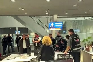 Sabah Saatlerinde Polis Araması Başlamıştı: Halk TV Yöneticilerine Gözaltı Ve Kayyım Kararı!