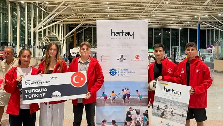 Hataylı 5 Sörfçü İrlanda'da Türkiye'yi Temsil Etti: Tamamı Tur Geçti