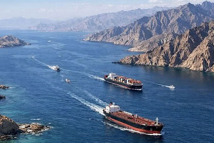 Irak’tan Onlarca Yıl Sonra Tarihi Adım: Hürmüz Boğazı’ndan 2 Milyon Varil Petrol Taşıdı