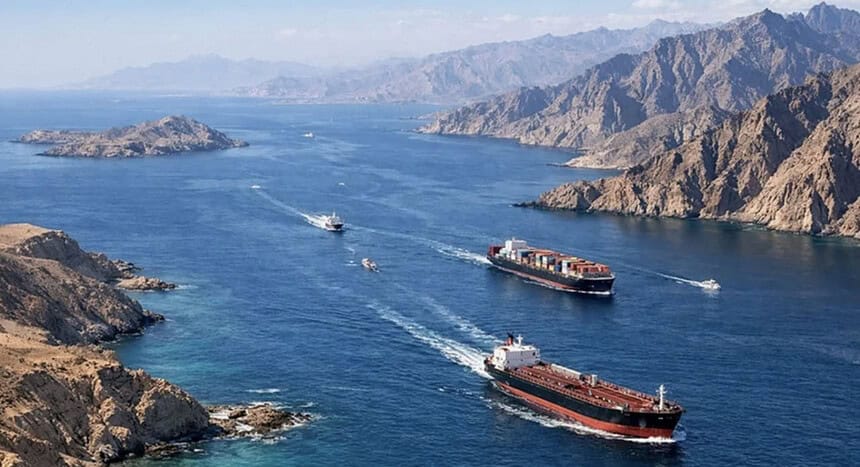 Irak’tan Onlarca Yıl Sonra Tarihi Adım: Hürmüz Boğazı’ndan 2 Milyon Varil Petrol Taşıdı