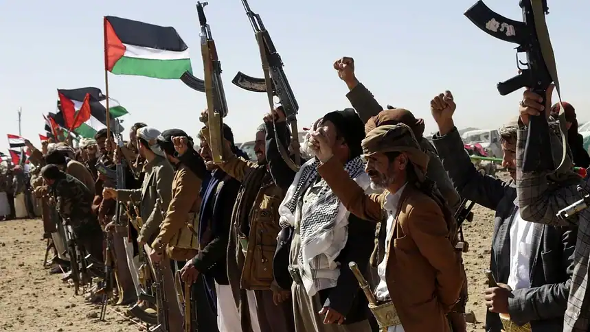 Husilerin Yemen’deki Askeri Kampa Füze Saldırısında Ölü Sayısı 58'e Yükseldi