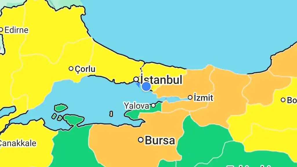 İstanbul'a Tekrar Kuvvetli Yağış Geliyor: Avrupa Yakası'nda Sel Alarmı