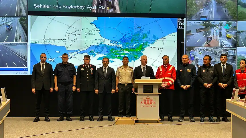 İstanbul’da Okullar Yarın da Tatil: Vali Gül Sel Bilançosunu Açıkladı