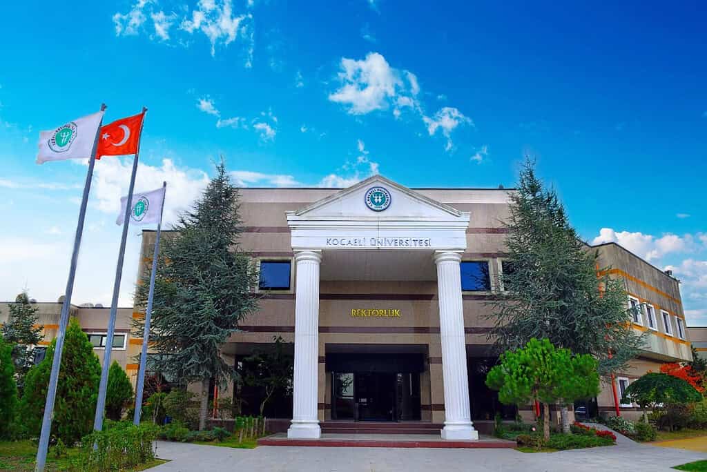 Kocaeli Üniversitesinde Rektörlük Süreci Başladı! YÖK Adaylık Başvurularını Açtı!