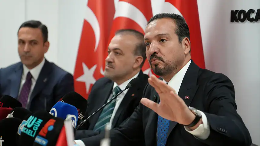 Kürşad Zorlu Kocaeli'de Fon Soruşturmasına İlişkin Açıklama Yaptı: "Çürük Dallarımızı Keseriz"