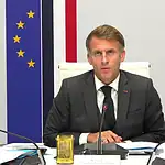 Macron Şiddetin Arkasında Organize Aşırı Sol Grupları Gösterdi: “Cumhuriyet’i Devirmeyi Amaçlıyorlar”