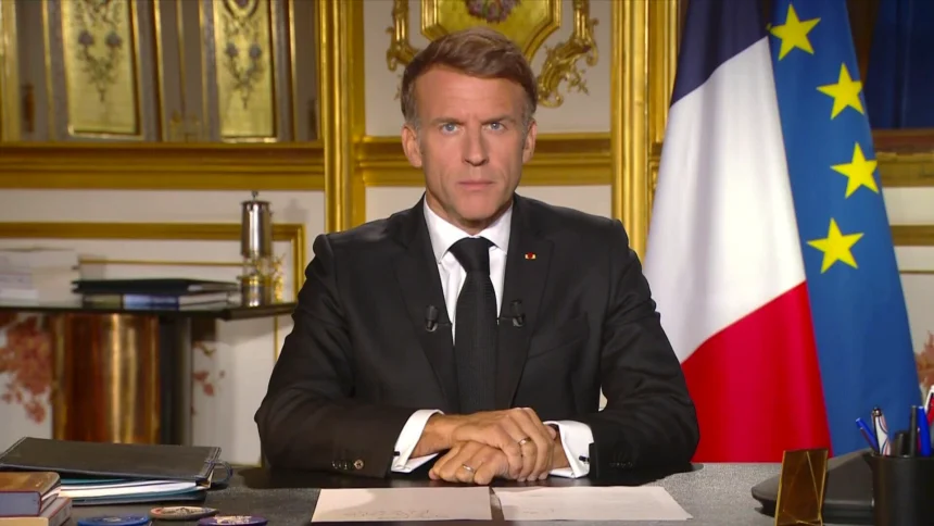 Macron'dan Trump ve Netanyahu'ya Tepki: "Sırtımızdan Seçim Kampanyası Yürütüyorlar"