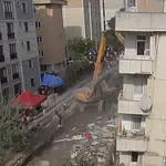 Maltepe'de Çöken 7 Katlı Binada Kontrollü Yıkım Başladı