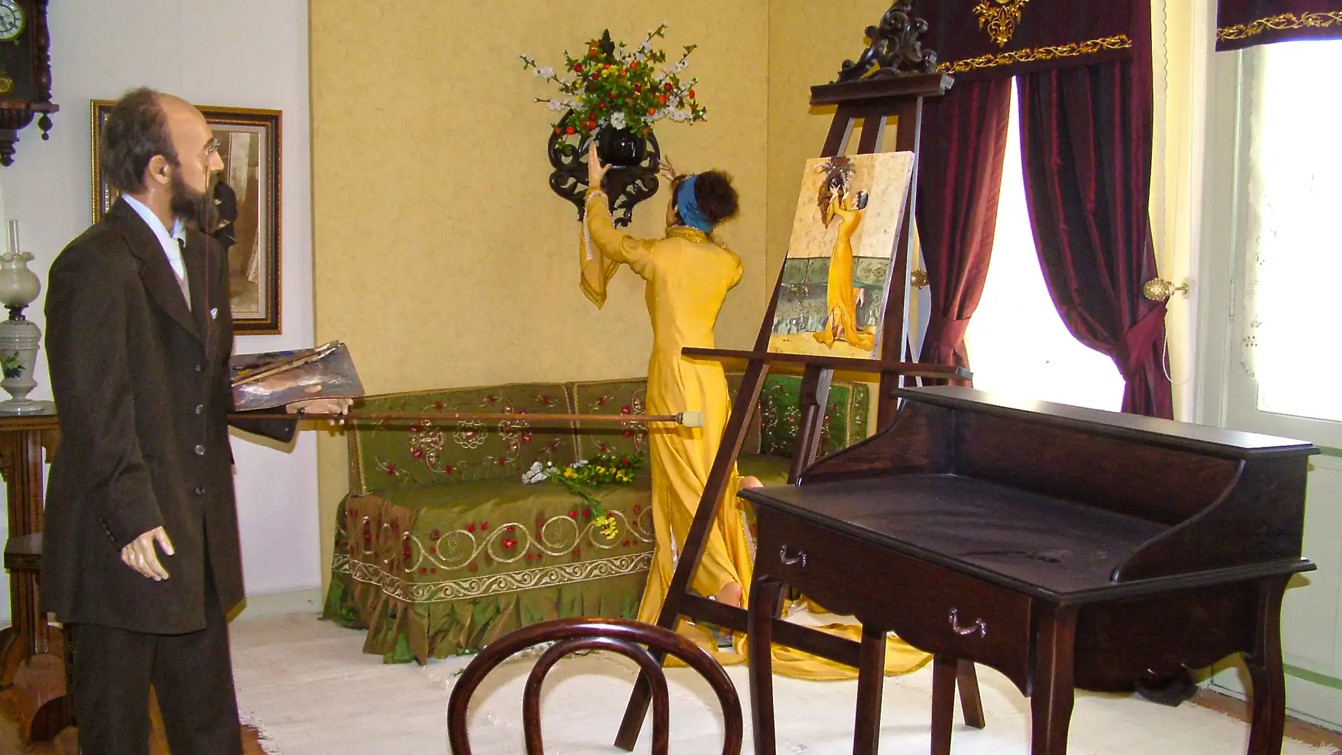 Osman Hamdi Bey Evi'nde figürlerle canlandırılmış ressam atölyesi sahnesi, Gebze Kocaeli